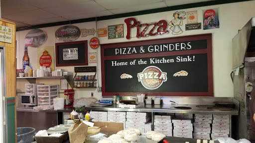 Pizza Restaurant «Pizza Machine», reviews and photos, 110 S Almont Ave, Imlay City, MI 48444, USA
