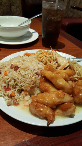 Chinese Restaurant «Dragon Palace Restaurant», reviews and photos, 2314 W Kettleman Ln # 103, Lodi, CA 95242, USA