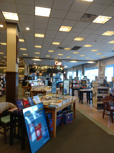 Book Store «Barnes & Noble», reviews and photos, 31325 Pacific Hwy S, Federal Way, WA 98003, USA