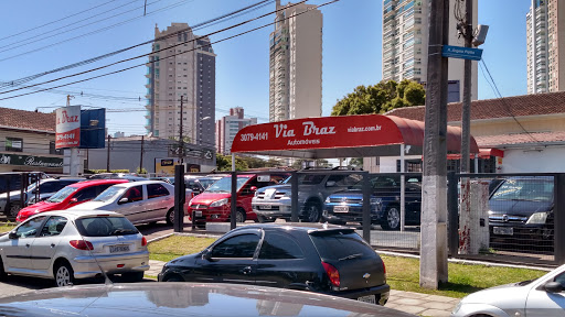 Via Braz Comércio de Automóveis, R. Prof. João Falarz, 1222 - São Braz, Curitiba - PR, 82310-385, Brasil, Loja_de_Carros_Usados, estado Parana
