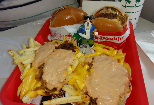 Hamburger Restaurant «In-N-Out Burger», reviews and photos, 1650 S Stapley Dr, Mesa, AZ 85204, USA