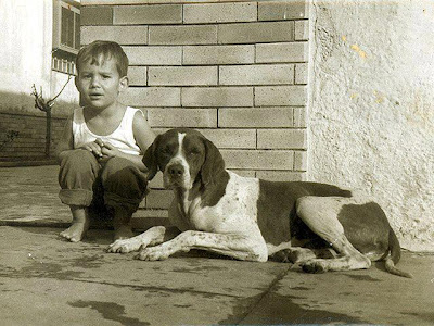Айртон Сенна в детстве со своей собакой