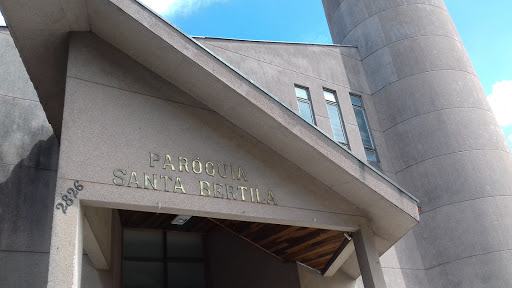 Paróquia Santa Bertila - Igreja Católica, R. José de Oliveira Franco, 2826 - Bairro Alto, Curitiba - PR, 82820-110, Brasil, Igreja_Catolica, estado Parana