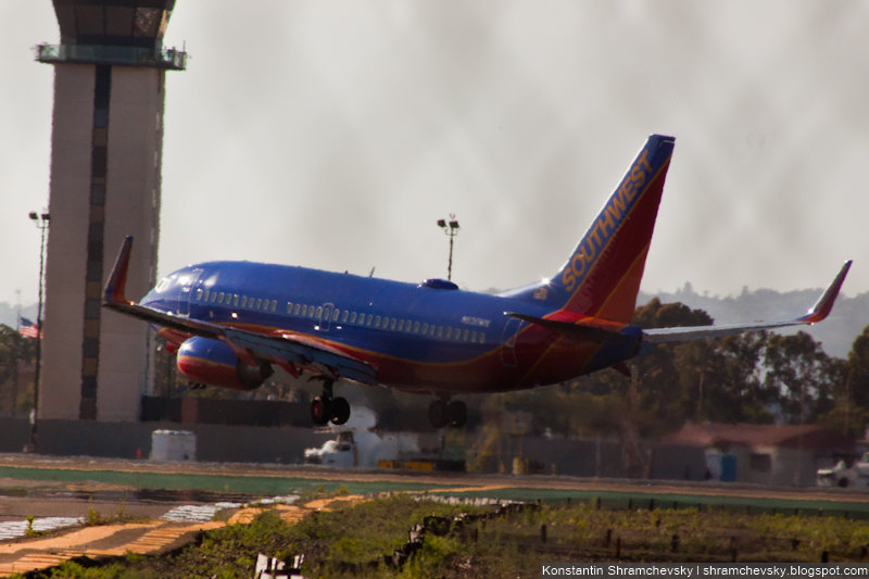 USA California San Diego Internagional Airport Lindbergh Field Southwest Boeing 737 США Калифорния Сан-Диего Международный Аэропорт Линдберг Филд поле СаусВест Боинг 737