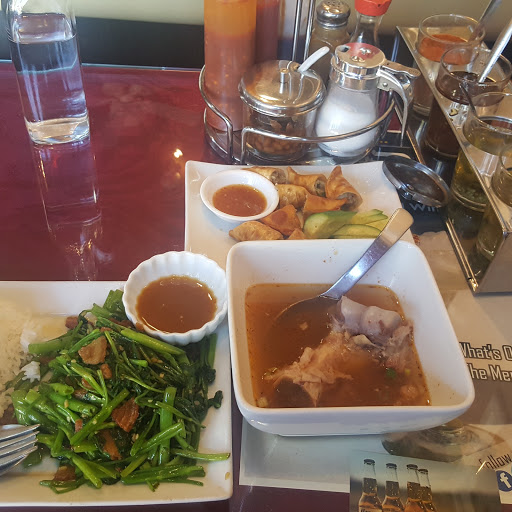 Cambodian Restaurant «Monorom Cambodian Restaurant», reviews and photos, 2150 E Anaheim St, Long Beach, CA 90804, USA