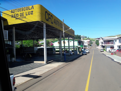 Auto Escola Raio de Luz, R. Nossa Sra. de Fátima, 171, Guaraciaba - SC, 89920-000, Brasil, Escola_de_Conducao, estado Santa Catarina