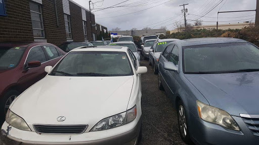 Used Car Dealer «Used Car Dealer Suffolk | Pre-Owned Car Guaranteed Credit Approval», reviews and photos, 42 Sarah Dr, Farmingdale, NY 11735, USA