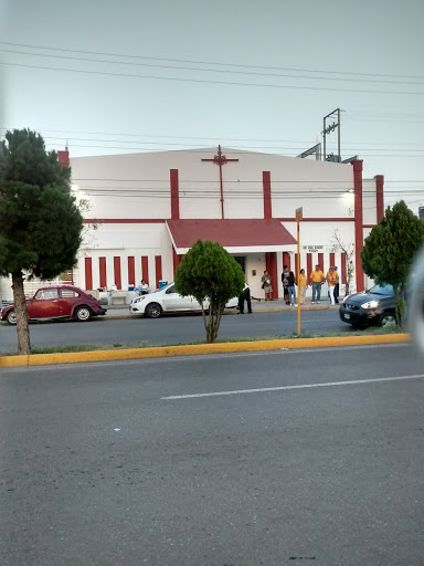 Parroquia Santa Teresita del Niño Jesús, Los Pinos 221, Residencial Escobedo, 66057 Cd Gral Escobedo, N.L., México, Parroquia | NL