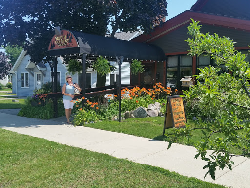 Restaurant «Boones North Country Grill and Pub», reviews and photos, 420 N St Joseph St, Suttons Bay, MI 49682, USA