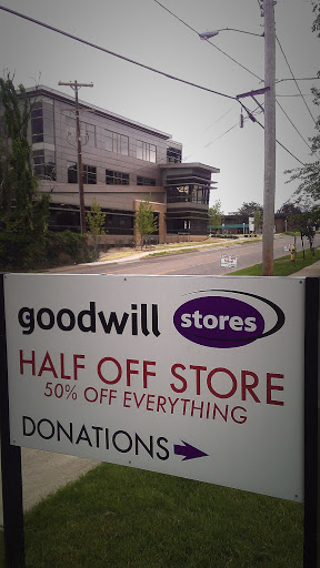 Thrift Store «Goodwill», reviews and photos, 420 E Alcott St, Kalamazoo, MI 49001, USA