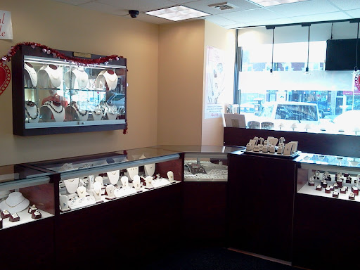 Jeweler «Elegant Jewelry Inc», reviews and photos, 4531 Bell Blvd, Bayside, NY 11361, USA
