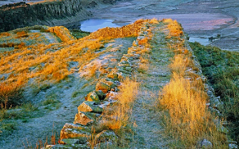 Illegal 'nighthawkers' damage Hadrian's Wall Illegal 'nighthawkers' damage Hadrian's Wall