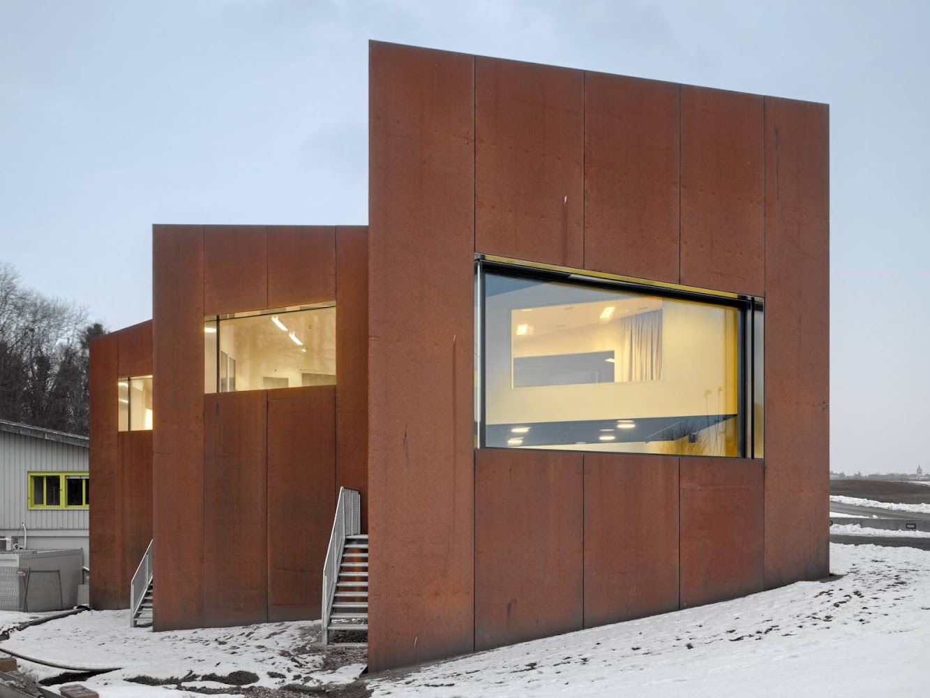 1303 Penthaz, Svizzera: CINÉMatheque Suisse by Em2N