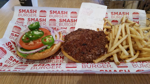 Hamburger Restaurant «Smashburger», reviews and photos, 2517 Wilson Rd, Highland Heights, KY 41076, USA