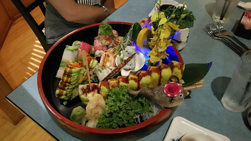 Japanese Restaurant «Crazy Sake Japanese Steak House & Sushi Bar», reviews and photos, 5720 E Virginia St, Evansville, IN 47715, USA