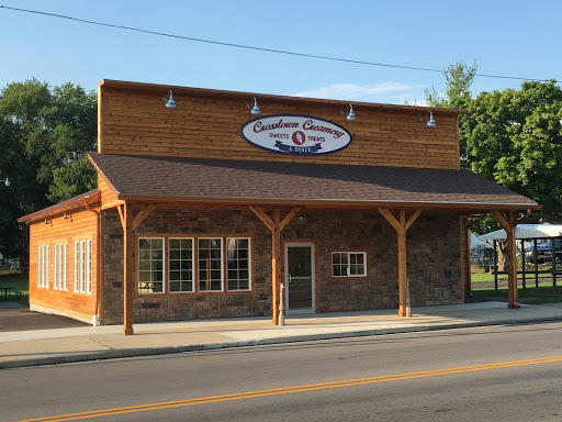 Restaurant «Crosstown Creamery», reviews and photos, 90 Main St, Tarlton, OH 43156, USA