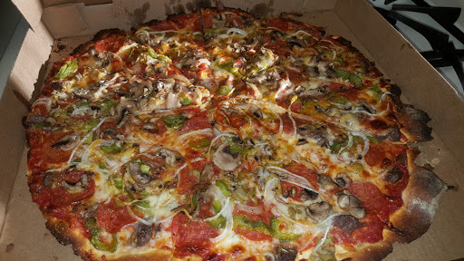 Pizza Restaurant «Chalet Pizza», reviews and photos, 4316 Shady Oak Rd, Hopkins, MN 55343, USA