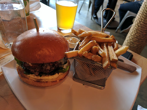 Hamburger Restaurant «8oz. Burger & Co», reviews and photos, 2409 NW Market St, Seattle, WA 98107, USA