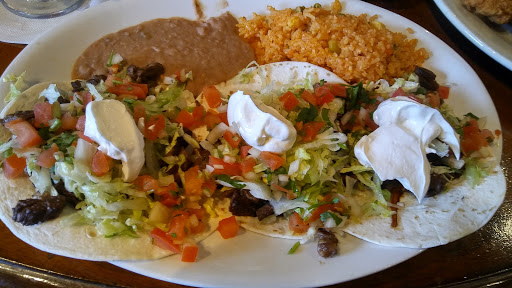 Mexican Restaurant «Las Fuentes Restaurant», reviews and photos, 11501 S Pulaski Rd, Alsip, IL 60803, USA