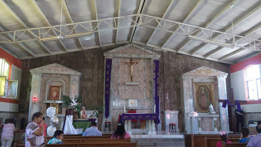 Sagrada Familia Parroquia, Delicias 173, Leandro Valle, 84076 Nogales, Son., México, Lugar de culto | SON