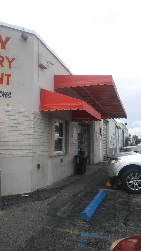 Grocery Store «Gaby Grocery Discount», reviews and photos, 1016 E 17th St, Hialeah, FL 33010, USA
