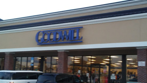 Thrift Store «Goodwill Thrift Store - Oakleaf Crossing», reviews and photos