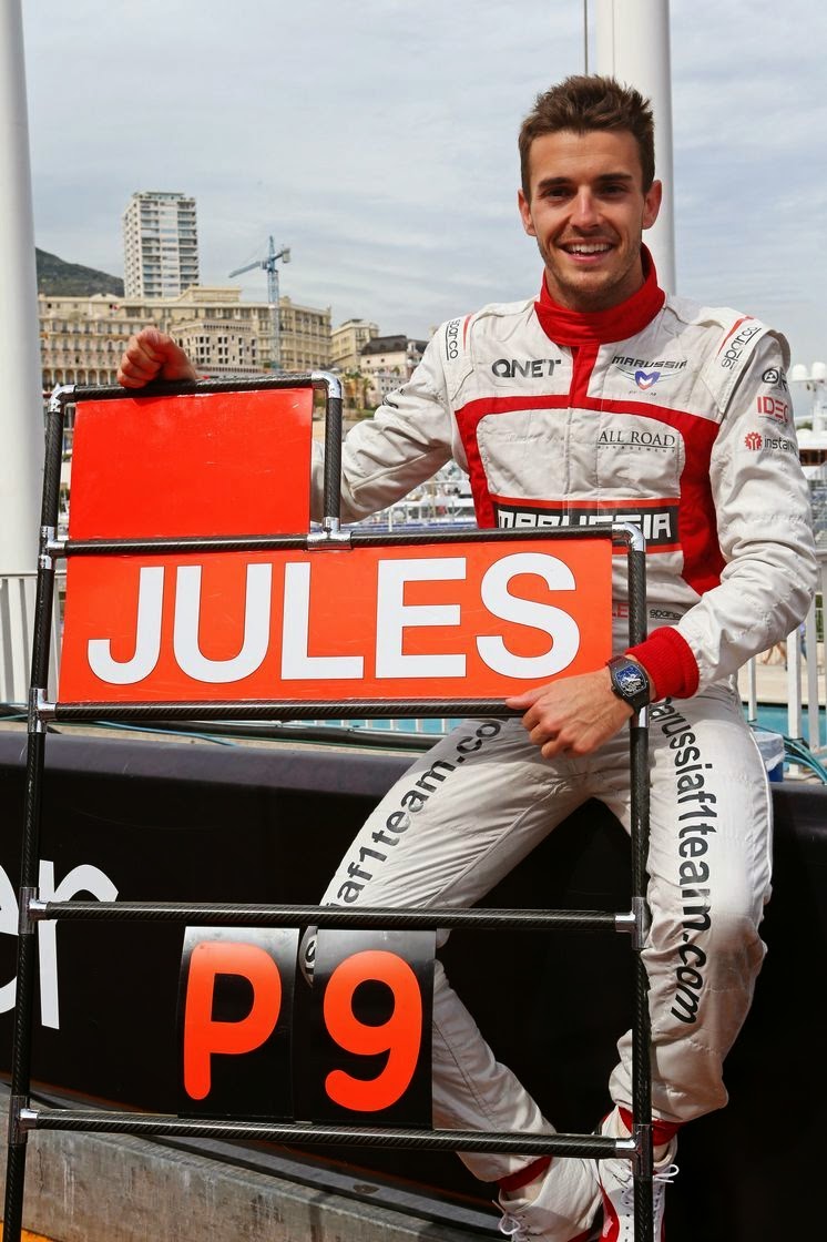 Жюль Бьянки празднует первые очки для себя и команды в Формуле-1 на Гран-при Монако 2014