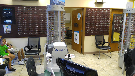 Optometrist «Optical Outlets», reviews and photos