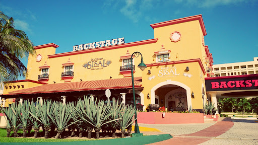 Backstage, Km 13.5, Blvd. Kukulcan, Zona Hotelera, 77500 Cancún, Q.R., México, Teatro de artes escénicas | QROO