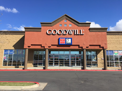 Thrift Store «Layton Goodwill Store», reviews and photos, 1010 W Hill Field Rd, Layton, UT 84041, USA