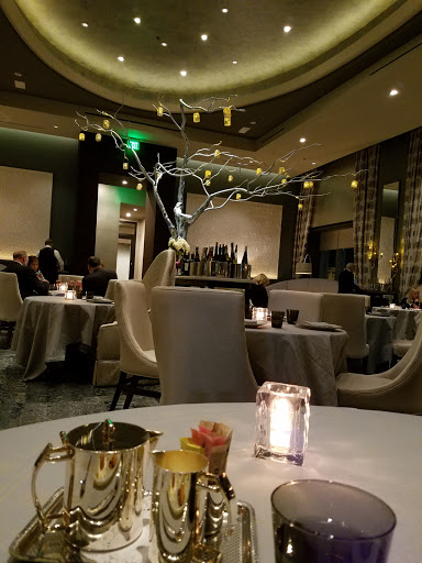 French Restaurant «Restaurant L», reviews and photos, 301 E 4th St, Cincinnati, OH 45202, USA