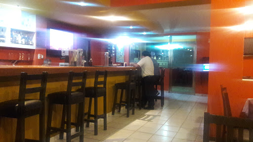 Zaragoza Restaurant Bar, Esquina Con Abasolo, Ignacio Zaragoza 202, Centro, 86300 Comalcalco, Tab., México, Restaurante | TAB