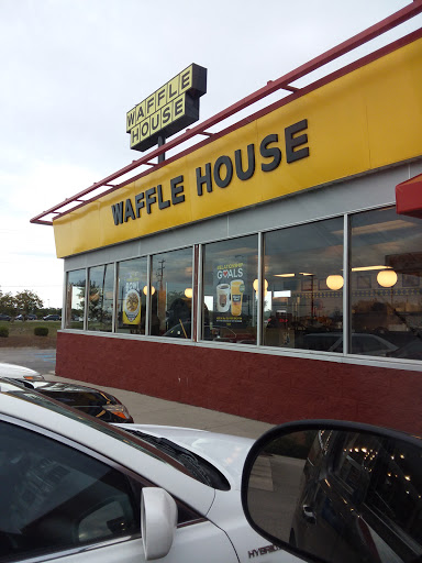 Breakfast Restaurant «Waffle House», reviews and photos, 110 Seaborn Dr, Myrtle Beach, SC 29579, USA