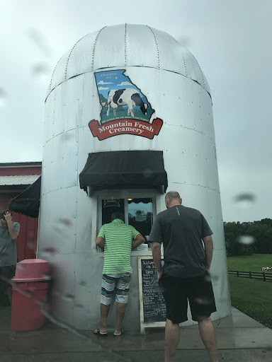 Dairy Farm «Mountain Fresh Creamery», reviews and photos, 6615 Cleveland Hwy, Clermont, GA 30527, USA