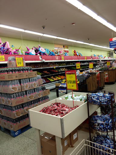 Grocery Store «Save-A-Lot», reviews and photos, 7290 Monaco St, Commerce City, CO 80022, USA