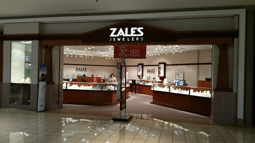 Jewelry Store «Zales - The Diamond Store», reviews and photos, 811 N Central Expy, Plano, TX 75075, USA