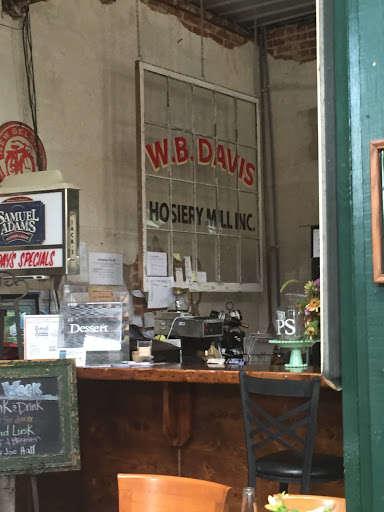 Cafe «Vintage 1889 Cafe», reviews and photos, 151 8th St NE, Fort Payne, AL 35967, USA
