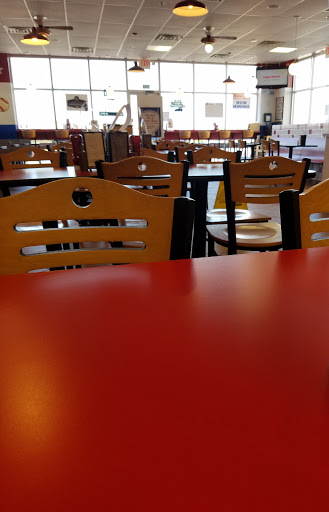 Restaurant «Home Run Burgers», reviews and photos, 12949 Shelbyville Rd, Louisville, KY 40243, USA