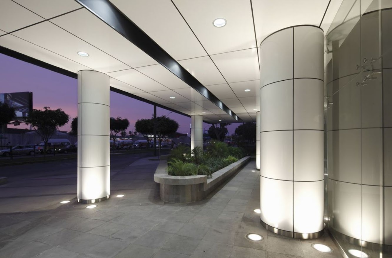 Torre Omega by Metropolis