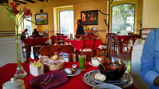 Meson Taurino, Av Independencia 12, Centro, 90000 Tlaxcala de Xicohténcatl, Tlax., México, Bar restaurante | TLAX