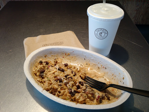 Mexican Restaurant «Chipotle Mexican Grill», reviews and photos, 3871 Airport Blvd, Mobile, AL 36608, USA