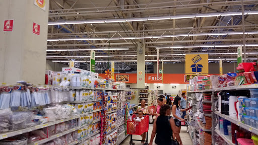 Supermercado Bompreço Candeias, Av. Antônio Paterson, s/n - Nova Candeias, Candeias - BA, 43815-370, Brasil, Lojas_Mercearias_e_supermercados, estado Minas Gerais