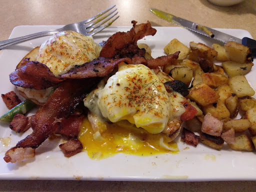 Breakfast Restaurant «The Egg & I Restaurants», reviews and photos, 733 Academy Blvd N, Colorado Springs, CO 80909, USA