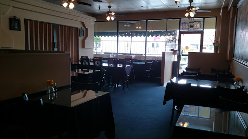 Pizza Restaurant «Cafe Via», reviews and photos, 6640 N Blackstone Ave #106, Fresno, CA 93710, USA