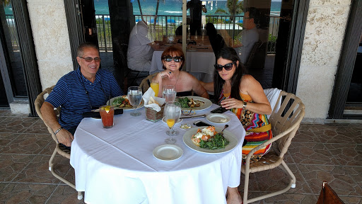 Mediterranean Restaurant «Blue Bar Grill», reviews and photos, 1960 S Ocean Dr, Hallandale Beach, FL 33009, USA