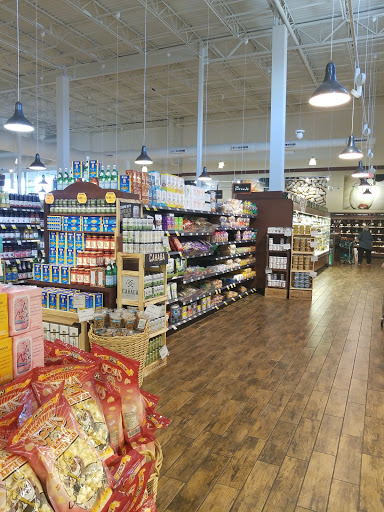 Grocery Store «The Fresh Market», reviews and photos, 1320 McFarland Blvd E #100, Tuscaloosa, AL 35401, USA
