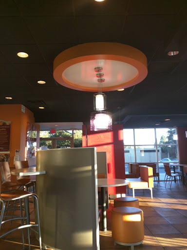 Mexican Restaurant «Taco Bell», reviews and photos, 1103 Veterans Blvd, Redwood City, CA 94063, USA