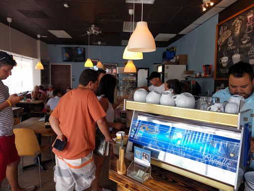 Espresso Bar «Cachito Coffee and Bakery», reviews and photos, 251 71st St, Miami Beach, FL 33141, USA