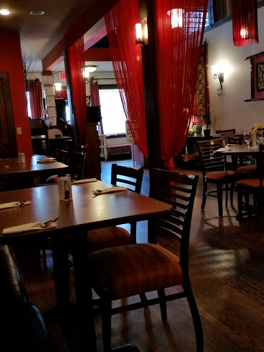 Thai Restaurant «Lime Leaf Thai Fusion», reviews and photos, 342 N Main St, Hendersonville, NC 28792, USA
