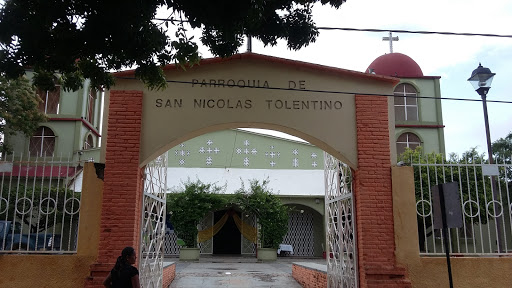 San Nicolás de Tolentino, San Nicolás, Abajo, 41940 Cuajinicuilapa, Gro., México, Lugar de culto | GRO